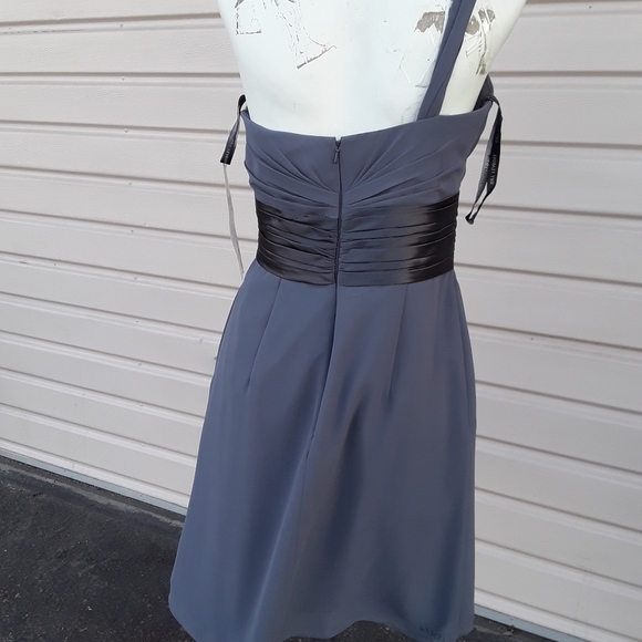 B2 pewter gray prom bridesmaid dress - Picture 3 of 3